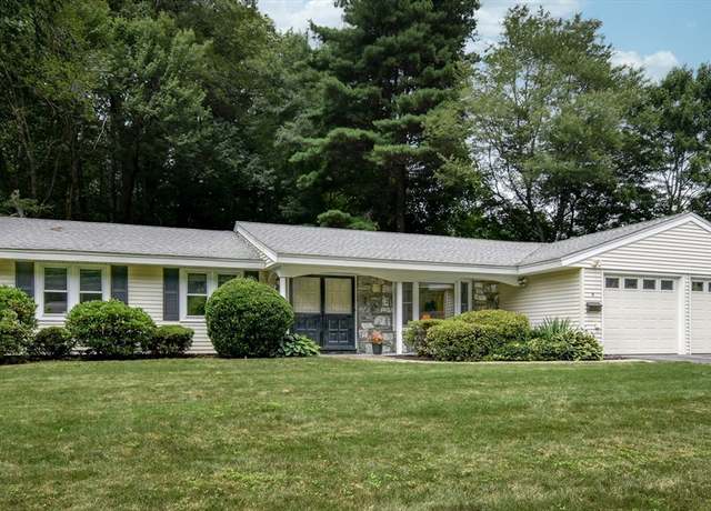 Property at 9 Larnis Rd, Framingham, MA 01701, 4 beds, 2.5 baths
