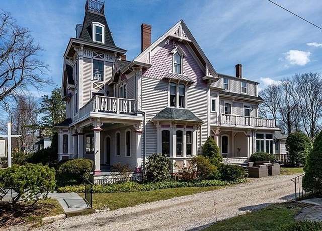 Property at 8 Jarves St, Sandwich, MA 02653, 10 beds, 11.5 baths