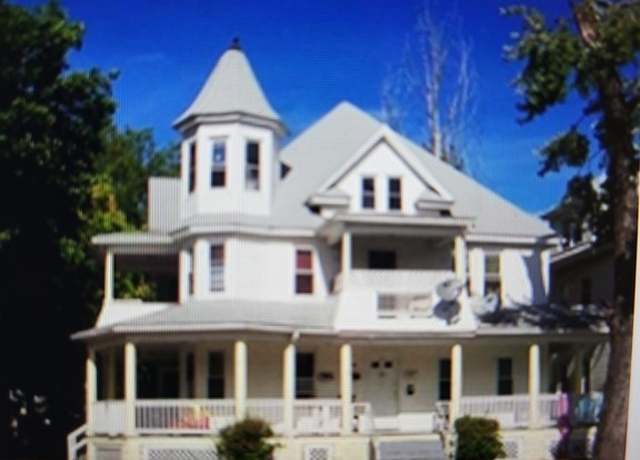 Property at 127 Dickinson St, Springfield, MA 01108, 8 beds, 4 baths