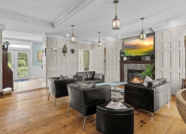 Property at 249 High St, Duxbury, MA 02332, 3 beds, 2 baths