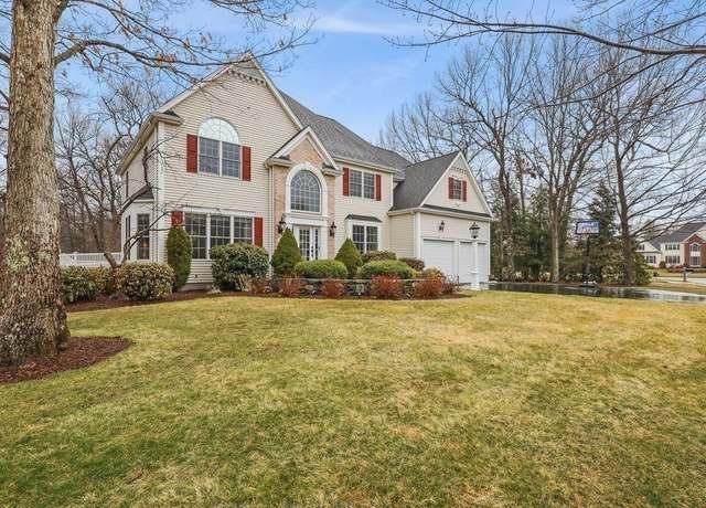 Property at 2 Kristen Cir, North Attleboro, MA 02760, 4 beds, 2.5 baths