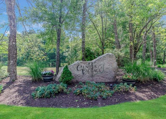 Property at 45 Benjaman Dr #45, Rochester, MA 02770, 2 beds, 2.5 baths