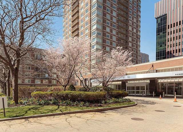 Property at 8-12 Museum Way #1908, Cambridge, MA 02141, 1 bed, 1 bath