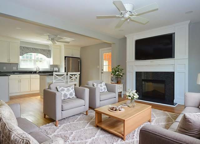 Property at 1188 Main St, Walpole, MA 02081, 4 beds, 1 bath