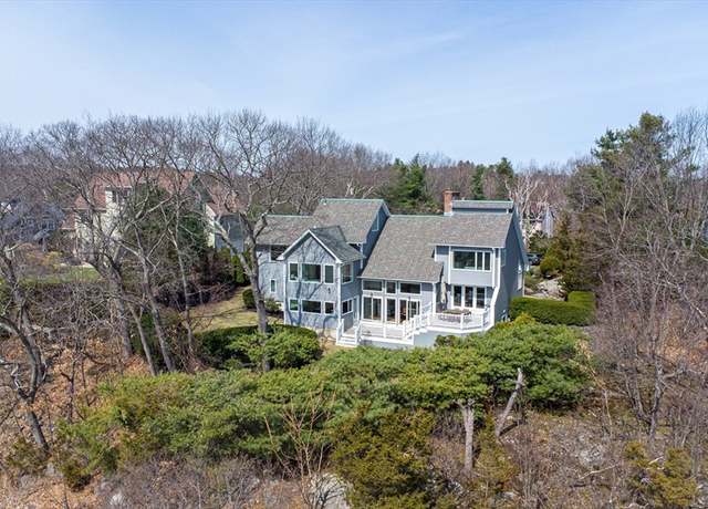 Property at 17 Wagon Wheel Rd, Winchester, MA 01890, 5 beds, 5 baths