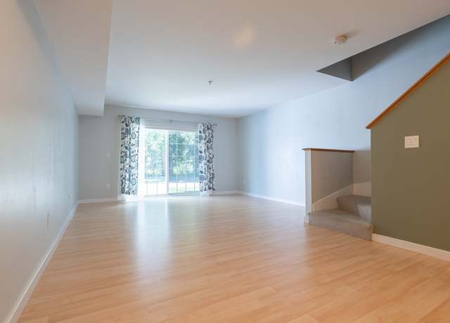 Property at 48 Phillips Rd #17, Holden, MA 01520, 2 beds, 1.5 baths