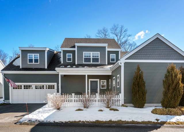 Property at 14 Fern Xing #14, Ashland, MA 01721, 2 beds, 2.5 baths