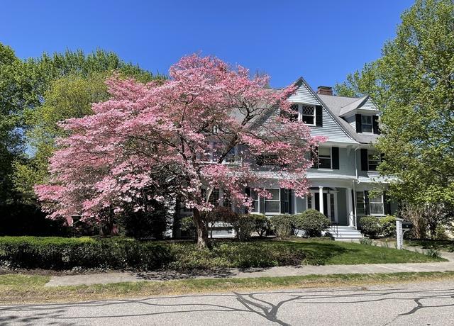 Property at 21 Waterston Rd, Newton, MA 02458, 5 beds, 3.5 baths