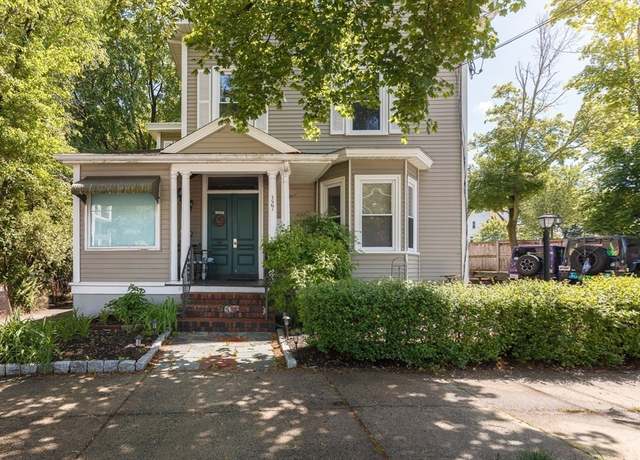 Property at 327 Lafayette St #2, Salem, MA 01970, 3 beds, 1 bath