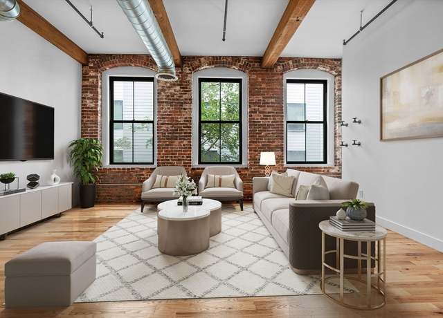 Property at 589 Essex St #303, Lynn, MA 01901, 1 bed, 1 bath