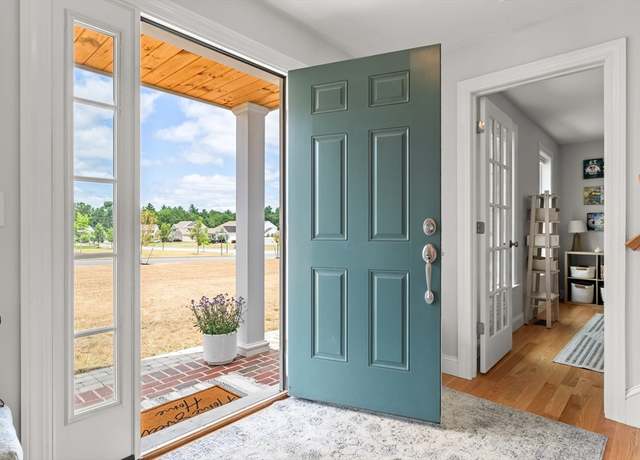 Property at 2 Oldfield Rd, Bridgewater, MA 02324, 4 beds, 2.5 baths