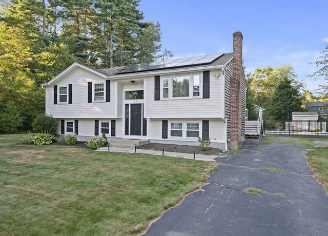 Property at 1225 Hanover St, Hanover, MA 02339, 3 beds, 2.5 baths