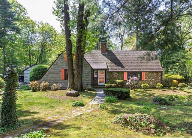 Property at 176 West St, Braintree, MA 02184, 4 beds, 2 baths