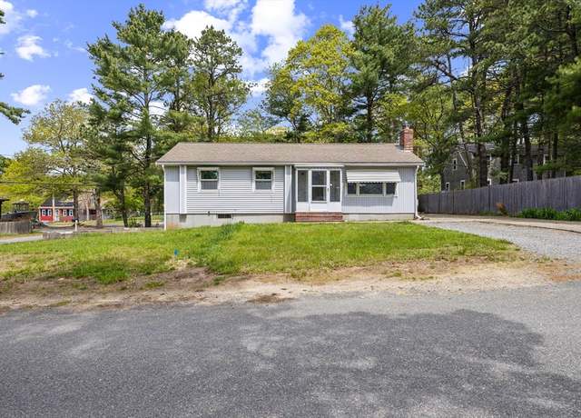 Property at 17 Juniper St, Plymouth, MA 02360, 2 beds, 2 baths