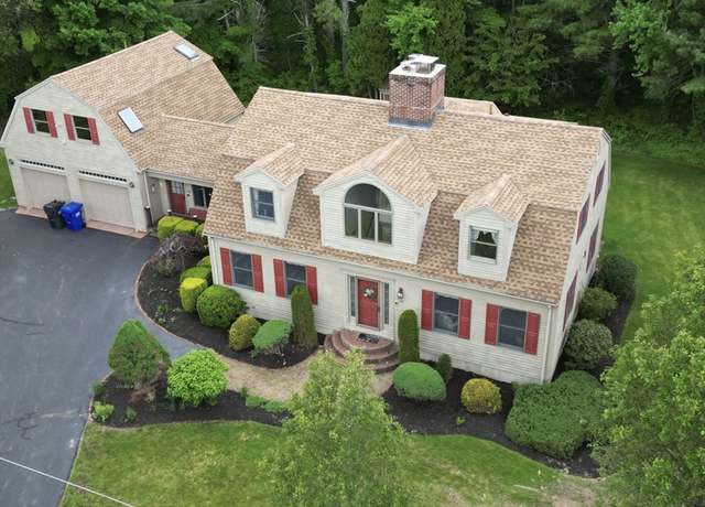 Property at 10 Hunters Dr, Bridgewater, MA 02324, 3 beds, 2.5 baths
