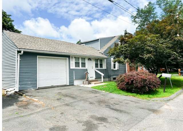 Property at 1277 Bay St, Springfield, MA 01109, 4 beds, 1.5 baths