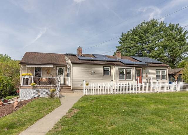 Property at 224 Palmer Rd, Monson, MA 01057, 2 beds, 1.5 baths
