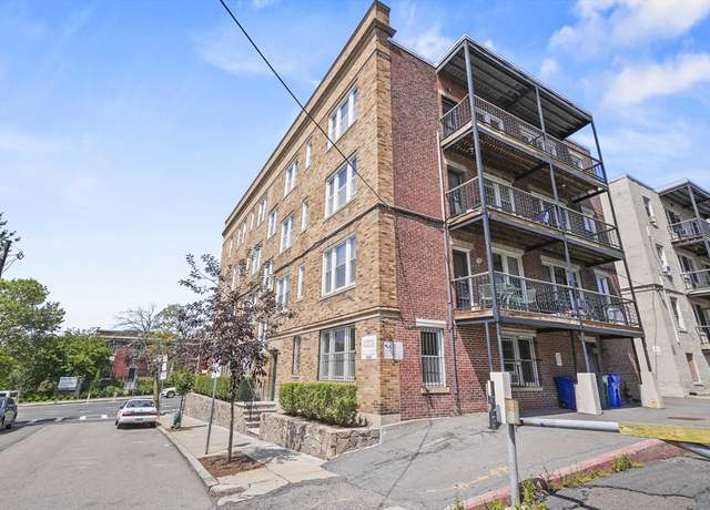 Property at 246 South Huntington Ave #3, Boston, MA 02130, 1 bed, 1 bath
