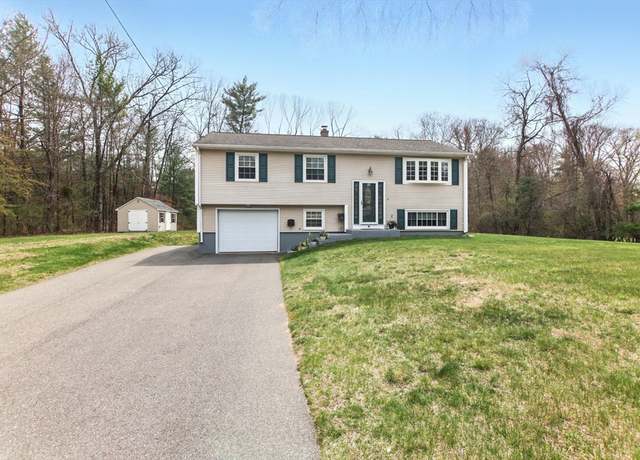 Property at 58 Oak Knoll Dr, Hampden, MA 01036, 3 beds, 1 bath