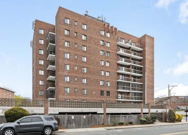 Property at 47 Mystic St Unit 1F, Arlington, MA 02474, 2 beds, 1.5 baths