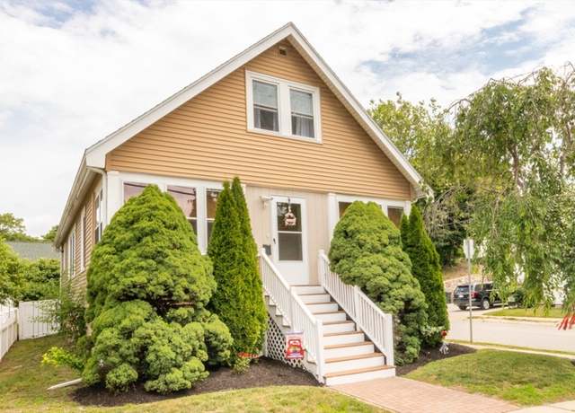 Property at 19 Northdale Rd, Boston, MA 02132, 4 beds, 3 baths