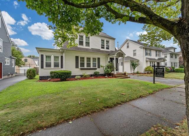 Property at 44 Gillette Ave, Springfield, MA 01118, 3 beds, 1.5 baths