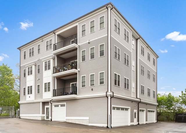 Property at 72 E Central St #301, Franklin, MA 02038, 3 beds, 2 baths