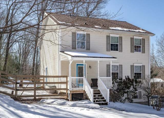 Property at 497 Riverside Dr, Northampton, MA 01062, 3 beds, 1.5 baths