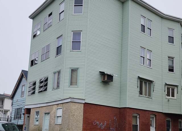 Property at 8 Chrome St, Worcester, MA 01604, 13 beds, 5 baths