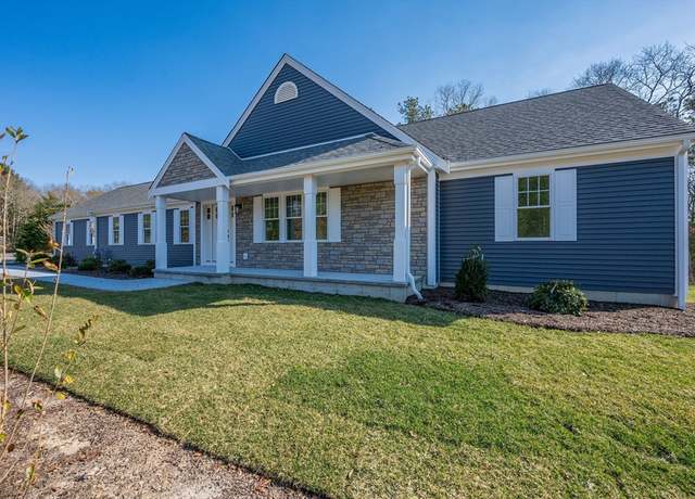 Property at 17 Silver Leaf Ln, Mashpee, MA 02649, 3 beds, 2.5 baths