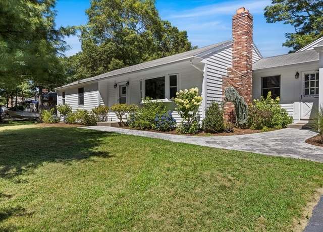 Property at 18 Buchanan Rd, Yarmouth, MA 02673, 2 beds, 2 baths