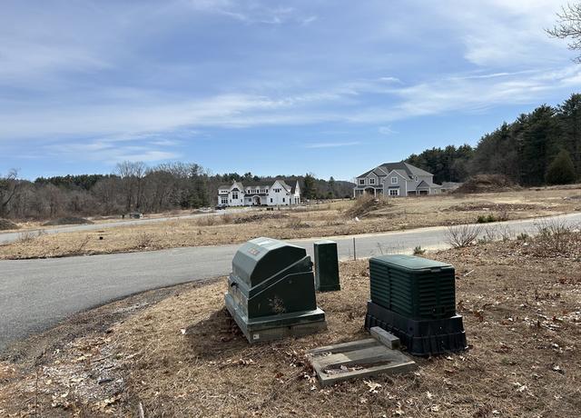Property at One Ruby Cir, Topsfield, MA 01983