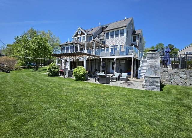Property at 35 Doty Ave, Danvers, MA 01923, 4 beds, 4.5 baths