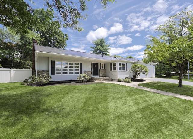Property at 44 Ellis Dr, Worcester, MA 01609, 4 beds, 2.5 baths