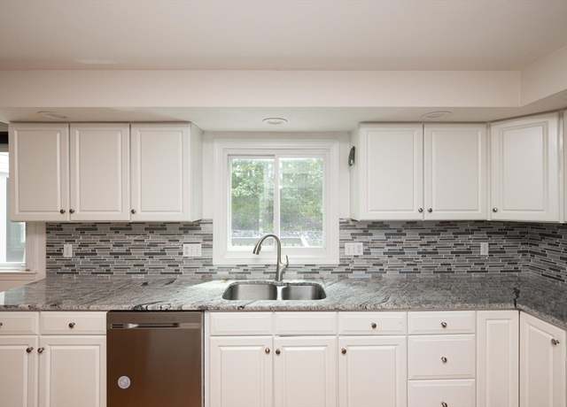 Property at 9 Heidi Ln, Grafton, MA 01519, 4 beds, 2.5 baths