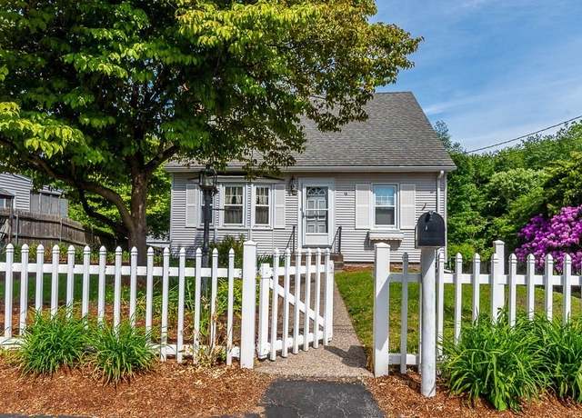 Property at 16 Miriam Dr, Attleboro, MA 02703, 4 beds, 1.5 baths