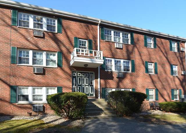 Property at 207 Samoset St Unit A7, Plymouth, MA 02360, 1 bed, 1 bath