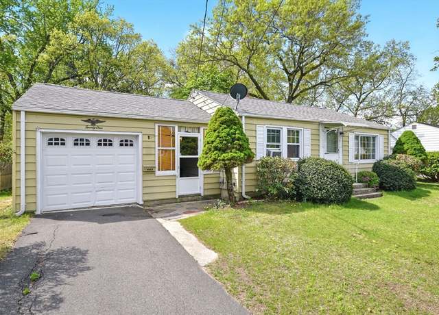 Property at 21 Harrington Rd, Chicopee, MA 01020, 2 beds, 1 bath