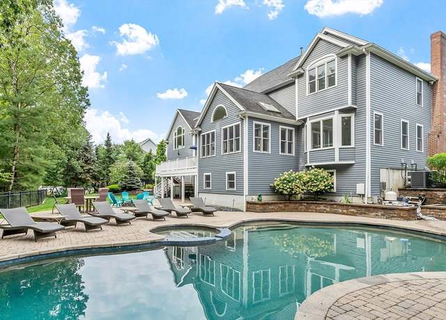 Property at 125 Lancaster Rd, North Andover, MA 01845, 4 beds, 4.5 baths