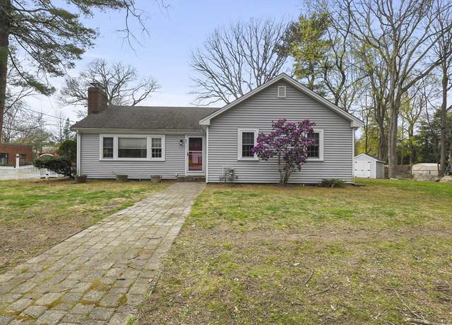 Property at 45 Bradford Ave, Sharon, MA 02067, 3 beds, 1 bath