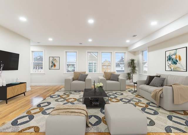 Property at 223 Farrington St #2, Quincy, MA 02170, 3 beds, 2.5 baths