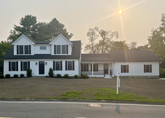 Property at 287 High St, Abington, MA 02351, 4 beds, 3.5 baths