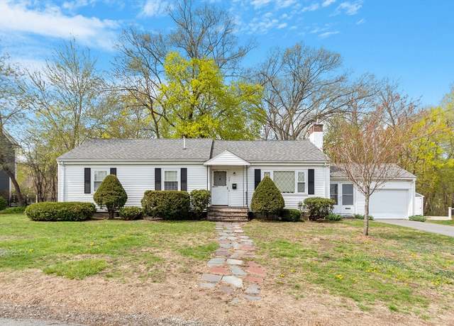 Property at 32 Linwood St, Chelmsford, MA 01824, 3 beds, 1 bath