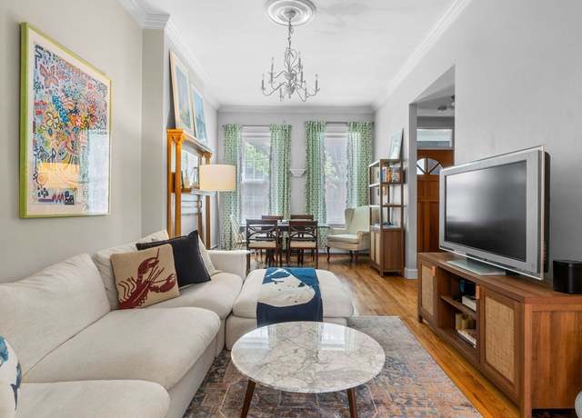 Property at 289 K St, Boston, MA 02127, 4 beds, 3.5 baths