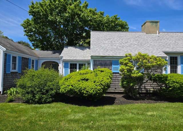 Property at 230 Gosnold St Unit 1A, Barnstable, MA 02601, 1 bed, 1 bath