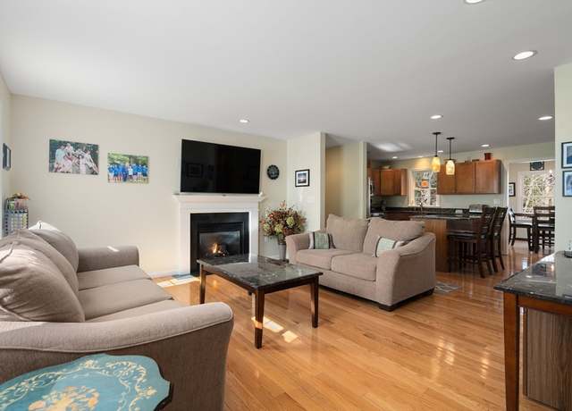 Property at 15 Harwich Ln #15, Stoughton, MA 02072, 2 beds, 2.5 baths