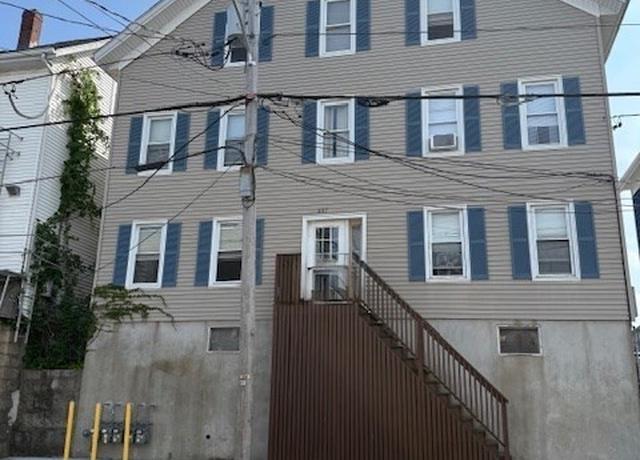 Property at 207 Rodman St, Fall River, MA 02721, 6 beds, 5 baths