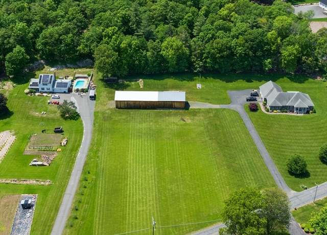 Property at 2B Linseed Rd, Hatfield, MA 01038