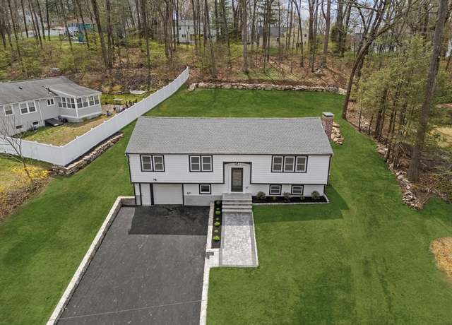 Property at 9 Duggan Dr, Framingham, MA 01702, 4 beds, 3 baths