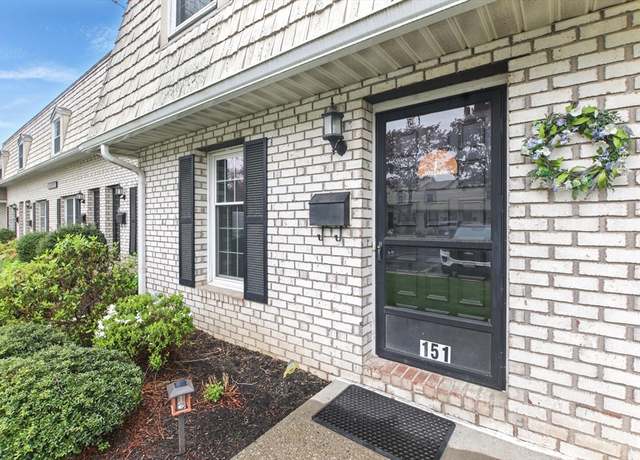 Property at 151 Corey Colonial #151, Agawam, MA 01001, 2 beds, 1.5 baths